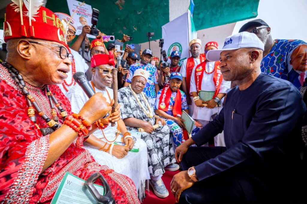Featured image for Nkanu clan mocks Uche Nnaji, endorses Gov. Peter Mbah in Enugu Mega rally