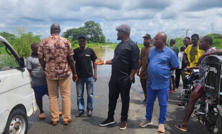 Featured image for Gov Mbah’s aides, State Assembly member visit victims as more houses, villages sink under flood