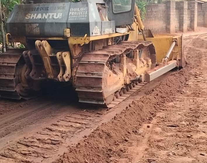 Featured image for Show Us Your Work 01: The construction of Isikwe Achi Road by Chinedu Onyeagba as Oji River Chair in 2022